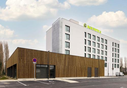 Cergy Hotel | B&B HOTEL Cergy Saint-Christophe Gare