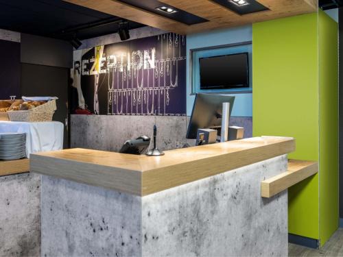 Ratingen Hotel | B&B HOTEL Düsseldorf-Lintorf