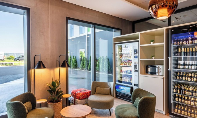 Ruemlang Hotel | B&B Hotel Zürich Airport Rümlang
