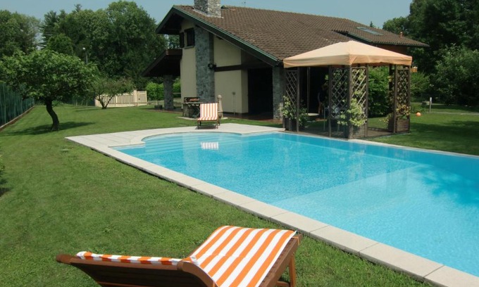 Galliate Lombardo Bed & Breakfast | B&B Il Ciliegio