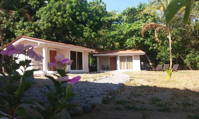 El Jobo Bed & Breakfast | B&B Le Villette Las Lajas