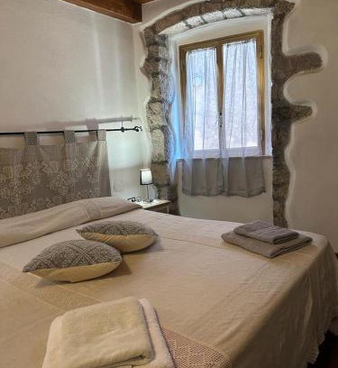 Santu Lussurgiu Apartment | B&B Pudzones