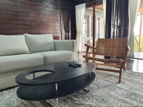 Bang Bon House | Baan Marrada Garden