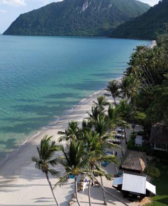 Khanom Hotel | Baan Thong Ching Resort