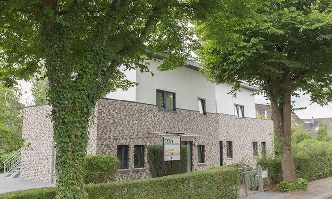 Varel Apartment | "backbord"- Moderne Ferienwohnung in Varel