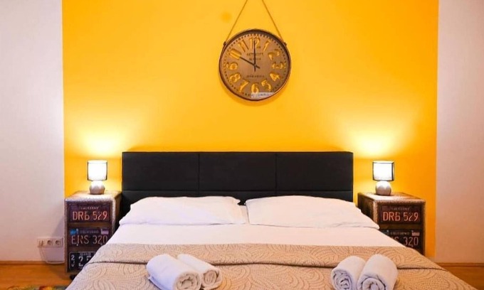 Innere Stadt Apartment | Backpacker Apartment Hofburg