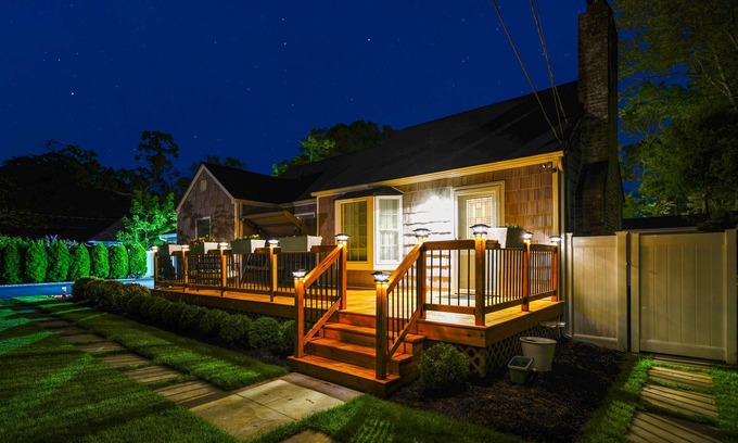 Shirley House | Backyard oasis.