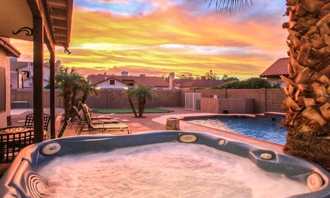 Brandywine Estates Villa | Backyard Playground! Golf Sport Court & Hot Tub!