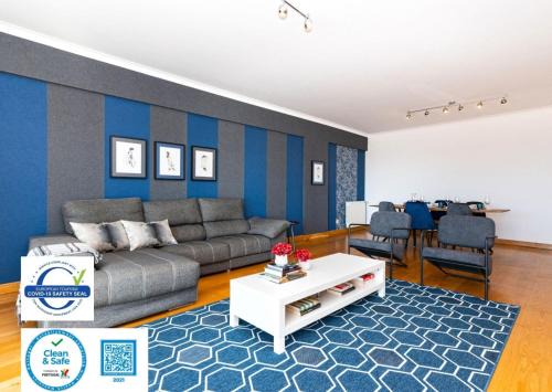 Cascais Apartment | Bafureira Cascais Apartment; Condomínio privado com piscina