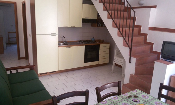 Brucoli Apartment | Baia Arcile - Apartment in a private complex on the sea, 5 people