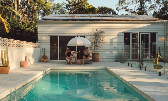 Ewingsdale House | Bailen Byron Serene Luxury Villa