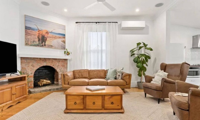 Ballarat East Cottage | BAL019 · Prairie Cottage—An Idyllic Ballarat Family Retreat
