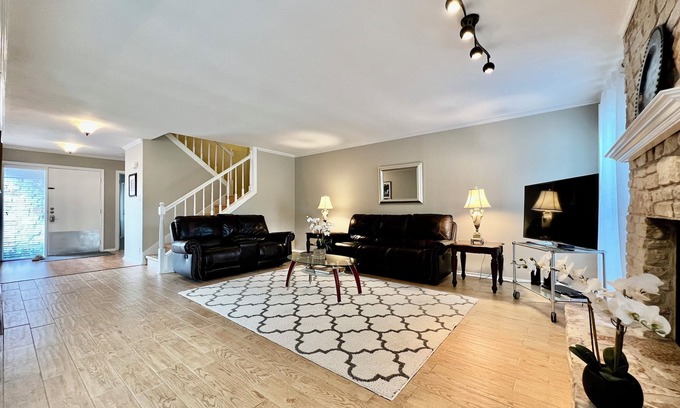 Spicewood At Bullcreek Condo | Balcones Country Club IB School Monthly Rental