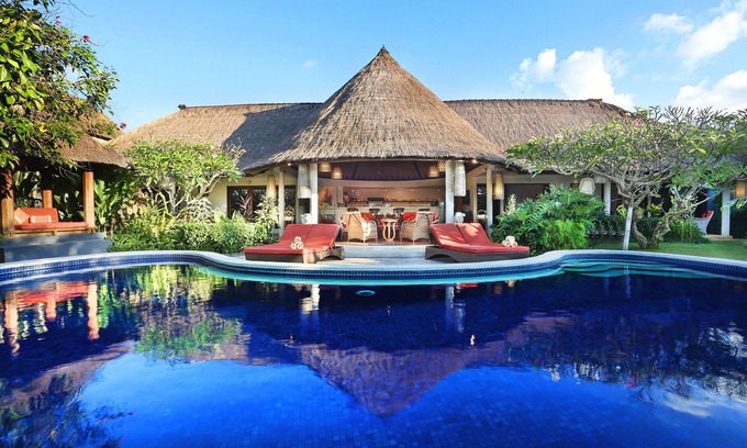 Sunset Road Villa | Bali Akasa Villa Private Luxury 'ABSOLUTE BLISS' Large Pool Garden 4-7 Bedrooms
