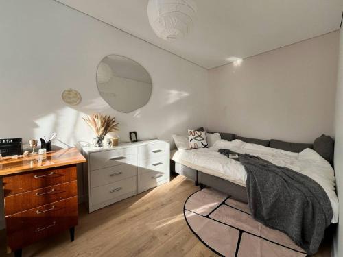 Sillamae Apartment | Baltic Zen