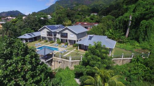 Bel Ombre House | Bambous River Lodge
