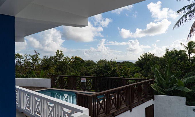 Vieux Fort Quarter Apartment | Banbou Terrace