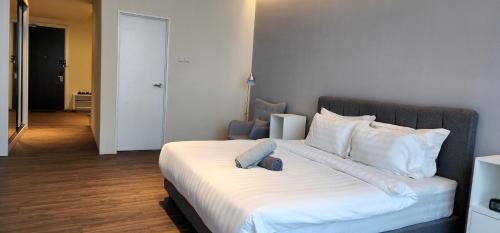 Taman Bukit Pantai Apartment | Bangsar Trade Centre