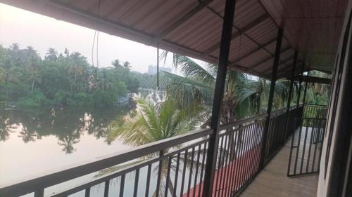 Thrippunithura House | banjara homes