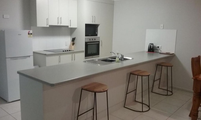 Tinana Apartment | Banksia and Acacia Apartments