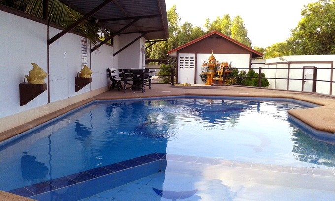 Tha Tum Hotel | Banlang Hotel Resort & Swimmingpool