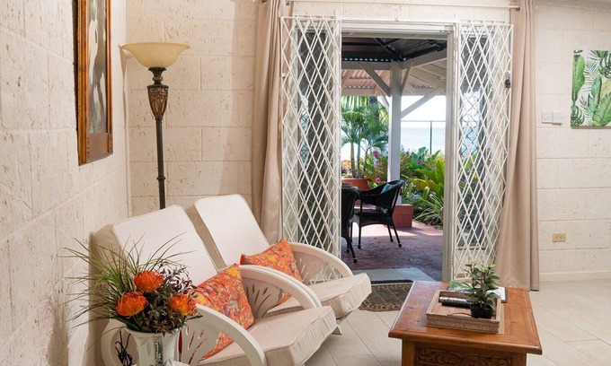 Brighton Apartment | Banyan Beach Studio