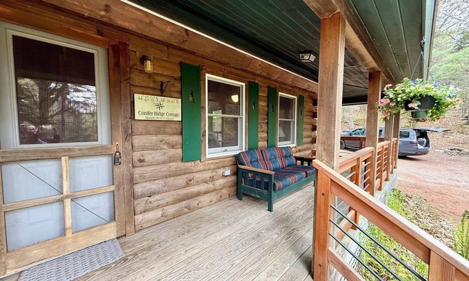 Salsbury Cove Cabin | Bar Harbor Cabin Minutes to Downtown and Acadia National Park