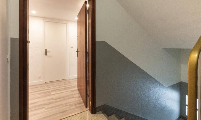 Saint-Marc Apartment | Bara - Apartment close to the streetcar and bus
