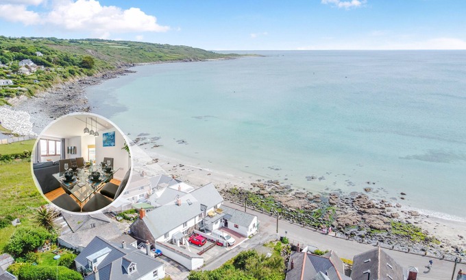 Coverack Apartment | Barachy - Three Bedroom Apartment, Sleeps 6