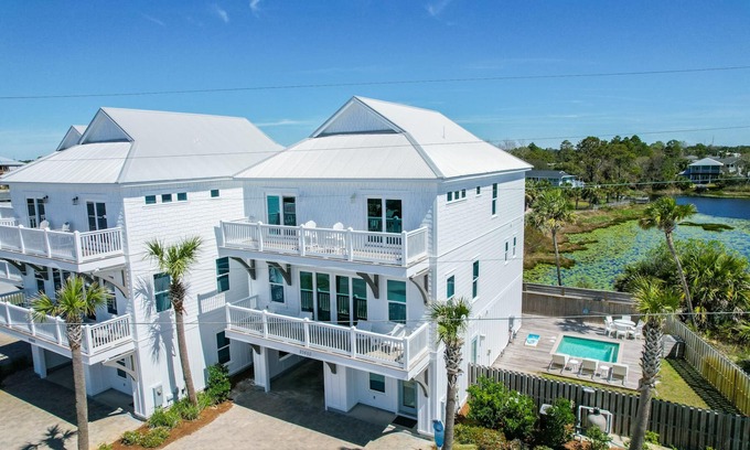 Laguna Beach Estates House | "Bare Feet" Private Pool & Beautiful Beach Views
