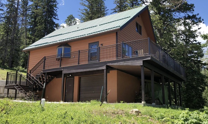 Lead Cabin | Barefoot Mountain Cabin Located at Terry Peak South Dakota!