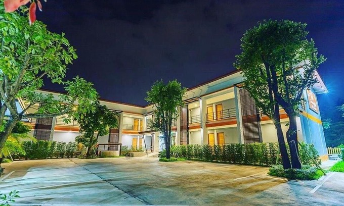 Uttaradit Hotel | Barista Hotel