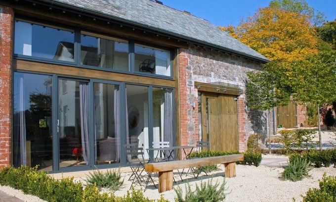Talaton Cottage | BARLEY HOUSE, pet friendly, luxury holiday cottage in Talaton