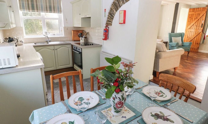 Haverfordwest Cottage | Barn Cottage