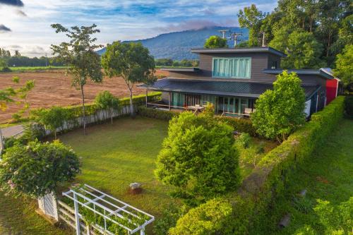 Pong Ta Long House | Barn House Pet Friendly