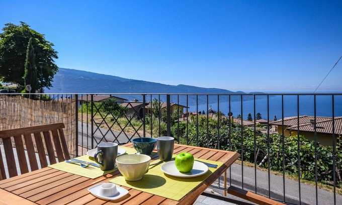Gardola Apartment | Barone: with wonderful lake view