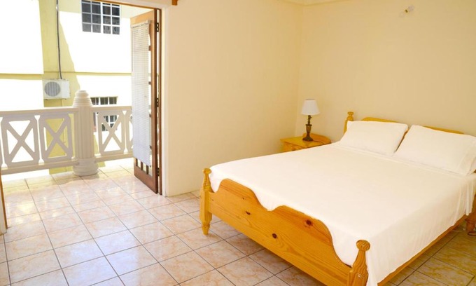 Kingstown Apartment | Bascombe Apartments