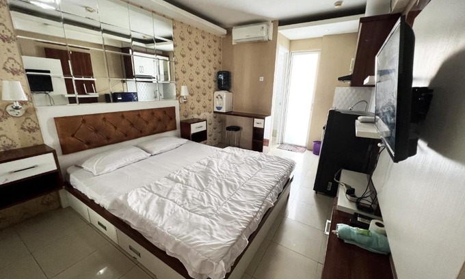 Jatinegara Apartment | Bassura Apartment by Aok Property
