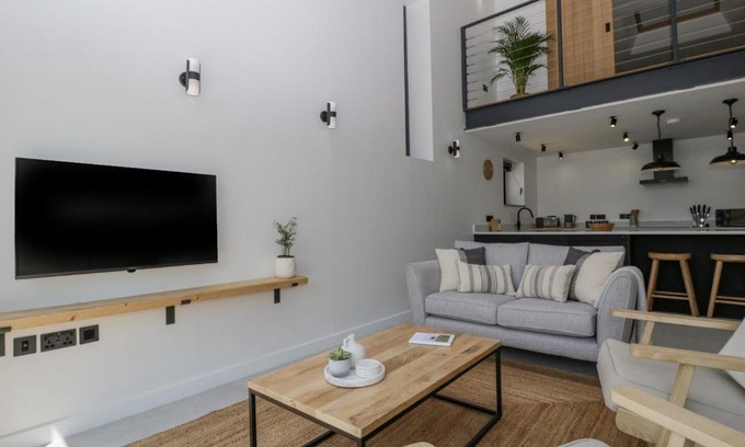 Wincanton House | Basswood Barn