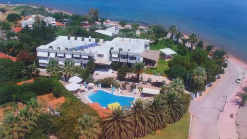 Lokroi Hotel | Batis Hotel