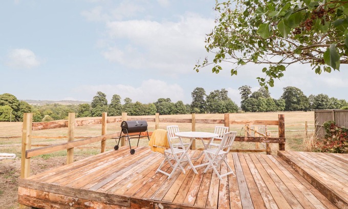 Maidstone Cottage | Battel Hall Cottage