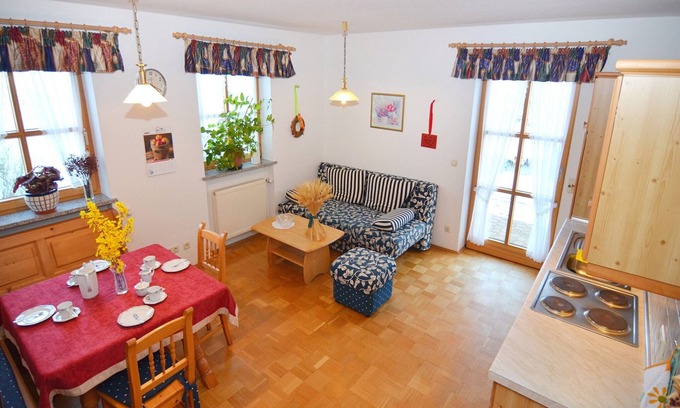Schoensee Apartment | Bavarian Forest Retreat