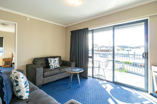 Timaru Hotel | Bay City Motor Lodge