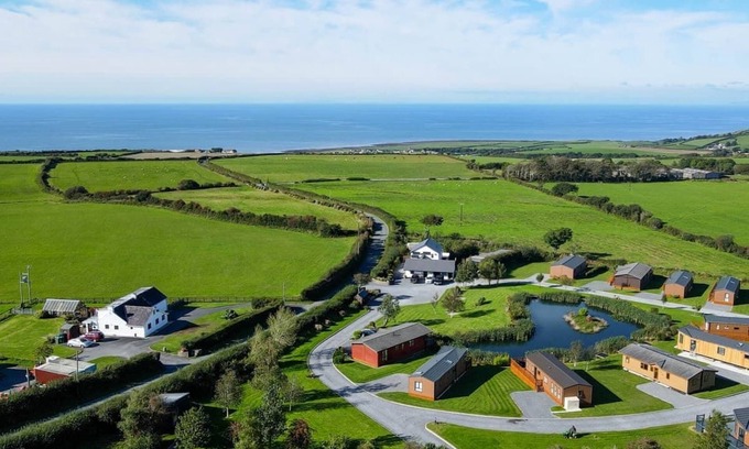 Llansantffraed Ski Chalet | Bay view lodge offers just that, breathtaking views of Ceredigion Bay.