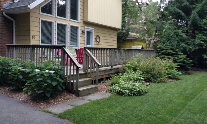 Bayfield Cottage | Bayfield Village - Vader Cottage - Ontario