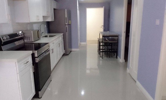 Portmore Apartment | Bayfront Budget Friendly 2 Bedrooms and 2 Bathrooms Apt in Gated Community