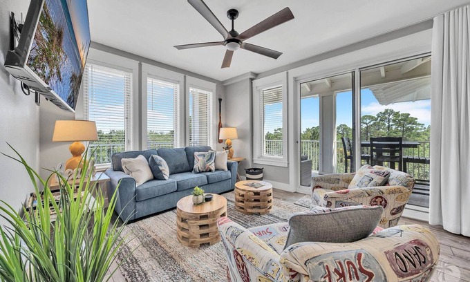 Baytowne Wharf Condo | BaytowneBreeze-Sandestin® Baytowne Wharf 2BR/2BA