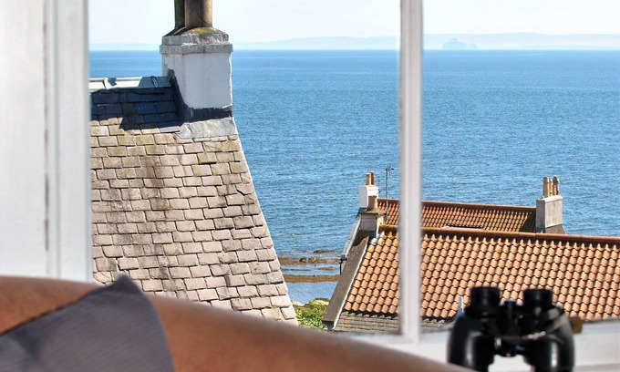 St Monans House | Bayview- relaxing home by the sea