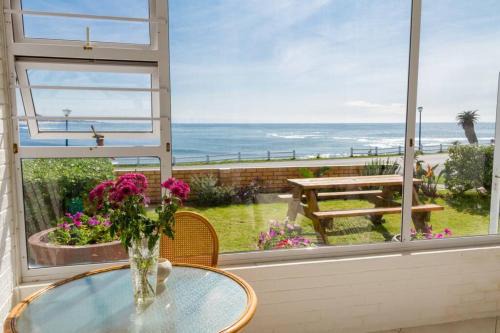 Berea Apartment | Bayview Seafront Apartment