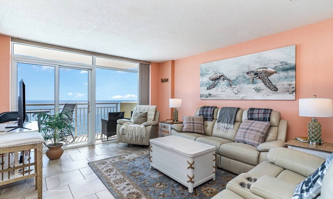 Ash Condo | Baywatch Resort! #1705 Oceanfront Condo with Amazing Views & Great Amenities!